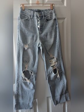 Light Wash Distressed Jeans